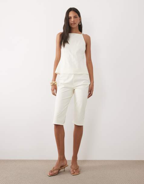 ASOS DESIGN - Elfenbenshvidt sæt med top med halterneck og bred halsudskæring - view 1