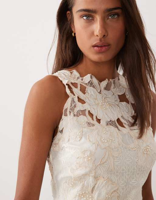 ASOS DESIGN – Elfenbensvit bröllopsklänning i minilängd med blommor och spetsapplikationer, 3 av 4