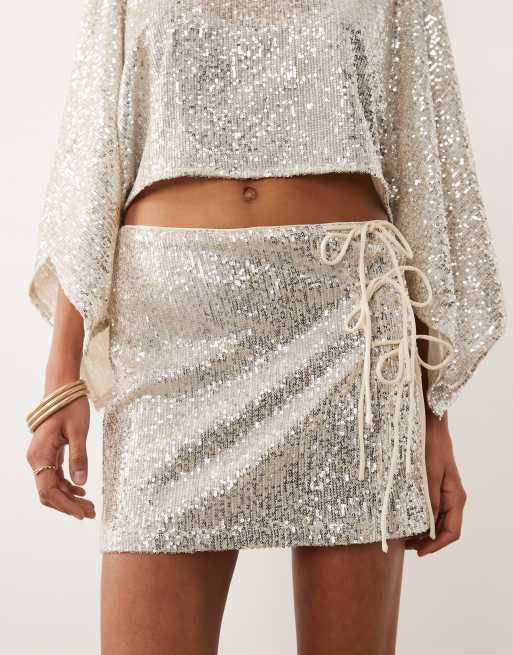 ASOS DESIGN – Elfenbensvit minikjol med paljetter och knytning i sidan, 4 av 5
