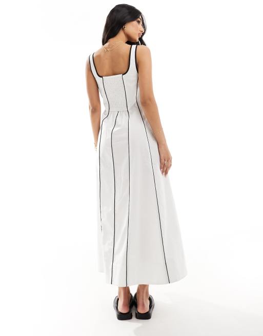 ASOS DESIGN – Elfenbensvit sommarklänning i lång tennis-modell med kontrastfärgade band, 4 av 4