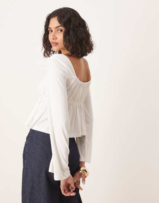 ASOS DESIGN – Elfenbensvit topp i babydollstil med utställda ärmar, 4 av 4