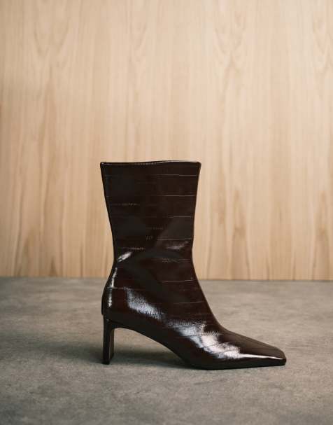 ASOS DESIGN – Eliza – Vinröda ankelboots med set back-klack - view 1