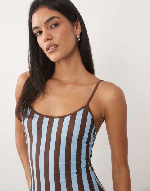 ASOS DESIGN Ellie Badeanzug mit eckigem Ausschnitt und Trägern mit Kontraststreifen, 3 von 4