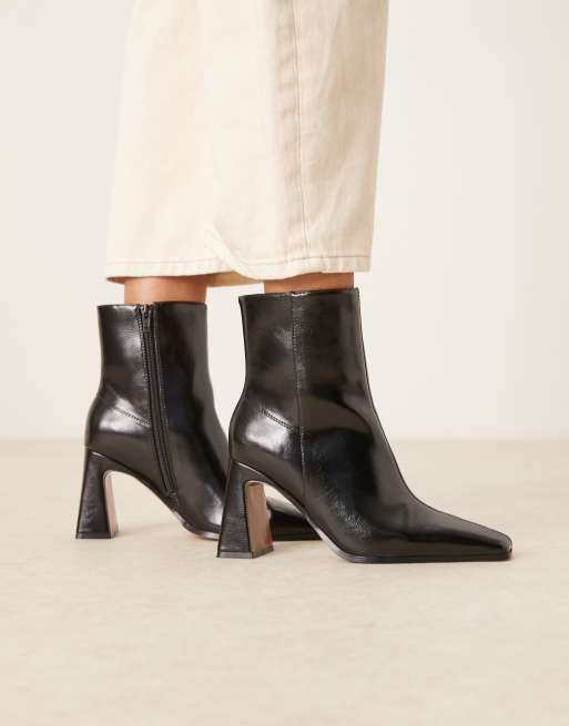 ASOS DESIGN – Elodie – Czarne botki na obcasach ze skośnymi noskami, 3 z 4