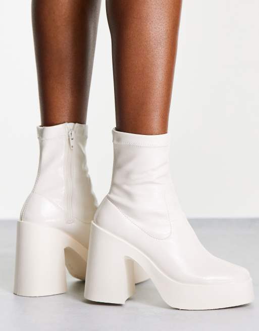 ASOS DESIGN - Elsie - Sock boots met hoge hakken in wit lakleer, 4 van 4