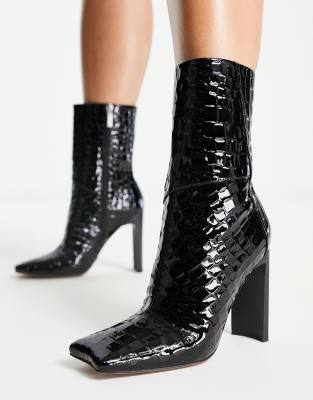 ASOS DESIGN - Elude - Stiefel in Kroko-Schwarz mit hohem Absatz und eckiger Zehenpartie