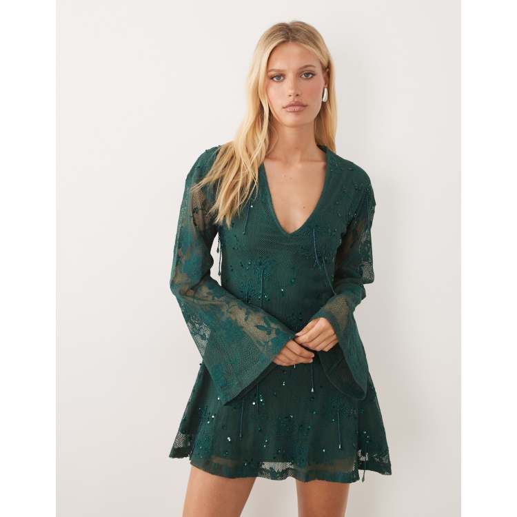 210521736-1-green?$n_750w$&wid
