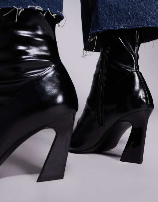 ASOS DESIGN Ember chisel toe sock ankle boots in black, 2 of 4