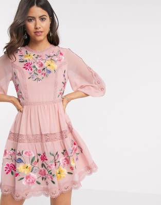 forever new lace mini spliced dress with fluted sleeve in pink and white