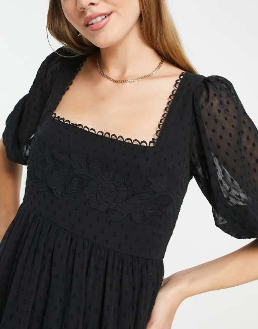 Lace up back hot sale embroidered smock dress