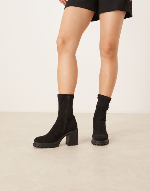 ASOS DESIGN - Emma - Stivali a calza neri con tacco, suola spessa e pianta larga, 2 di 4