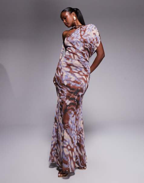 ASOS DESIGN – Enaxlad maxiklänning med axelvadd och scarfdetalj vid halsen - view 1