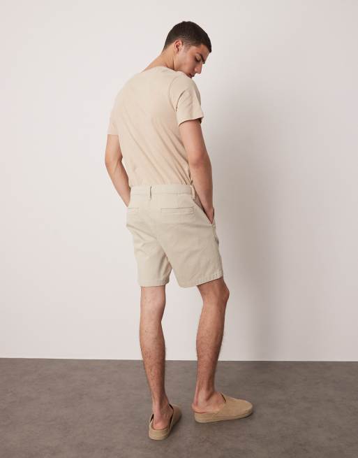ASOS DESIGN – Eng geschnittene Chinoshorts in Steinbeige mit mittlerer Länge, 4 von 5