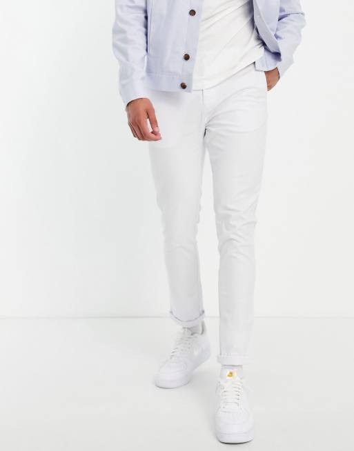 ASOS DESIGN – Enge Chinohose in Weiß