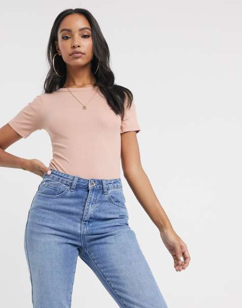 ASOS DESIGN – Enger, gerippter T-Shirt-Body in Nude