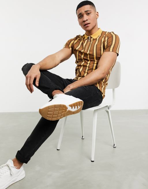 ASOS DESIGN – Enges Polohemd in Braun mit vertikalen Streifen und Reißverschluss, 4 von 4