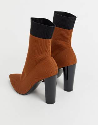bottine chaussette talon carré