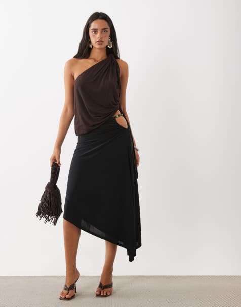ASOS DESIGN ensemble 2 pièces crop asymétrique avec perles en noir - view 1