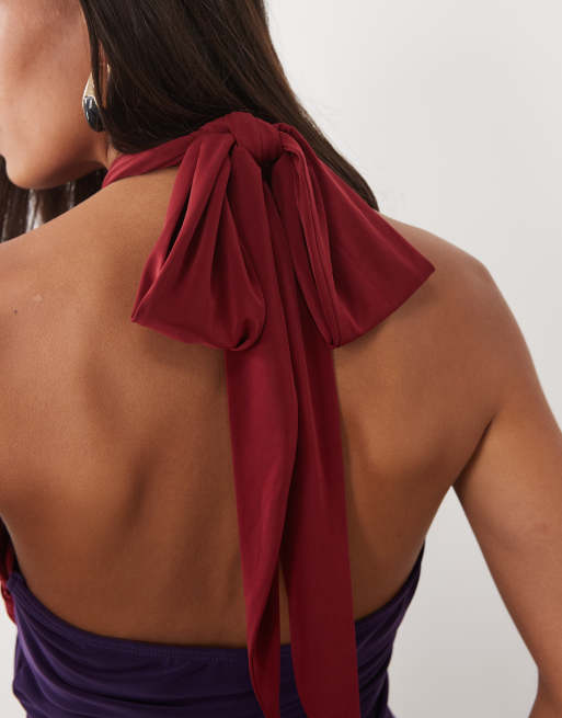 ASOS DESIGN ensemble 2 pièces doux au toucher à col noué contrastant et dos nu en violet et bordeaux, 3 de 4