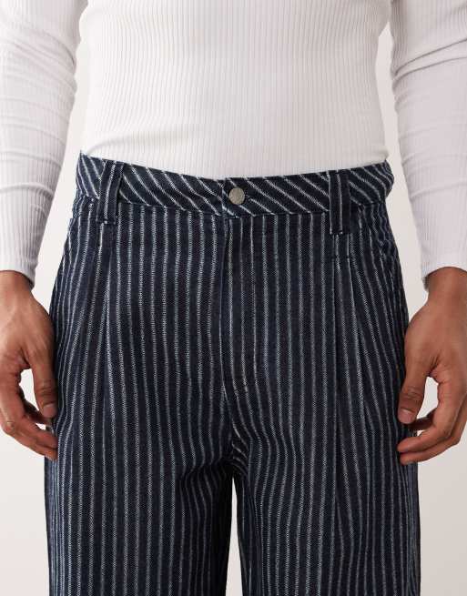 ASOS DESIGN ensemble 2 pièces jean ample à rayures fines avec plis en bleu foncé délavé, 5 de 5