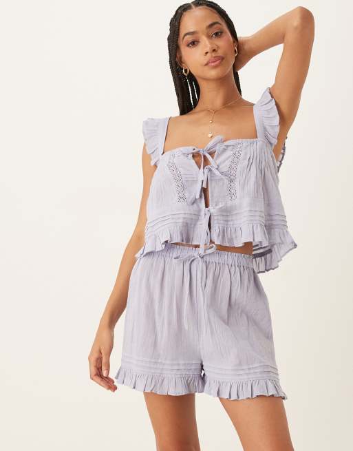 ASOS DESIGN - Ensemble à volants avec short et caraco à liens sur le devant - Violet mat