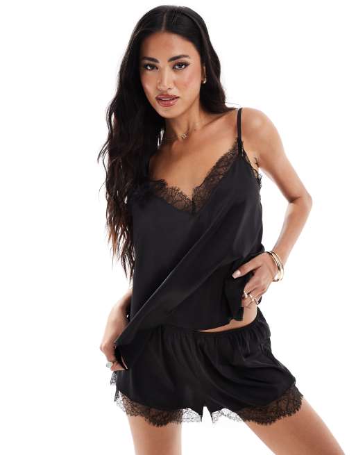ASOS DESIGN - Ensemble avec short et caraco en satin et dentelle - Noir 