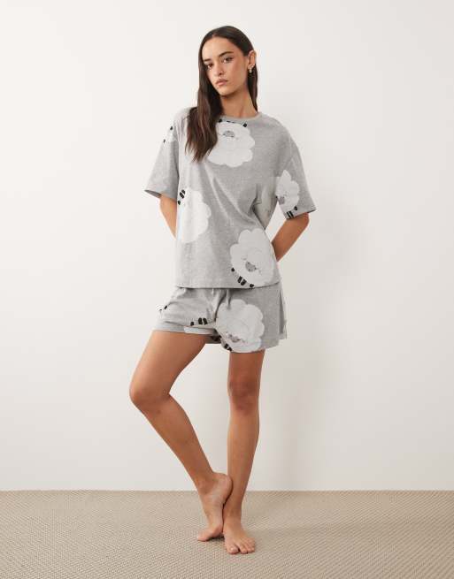 ASOS DESIGN - Ensemble de pyjama à imprimé moutons avec short et t-shirt oversize à manches courtes - Gris chiné, 3 de 4