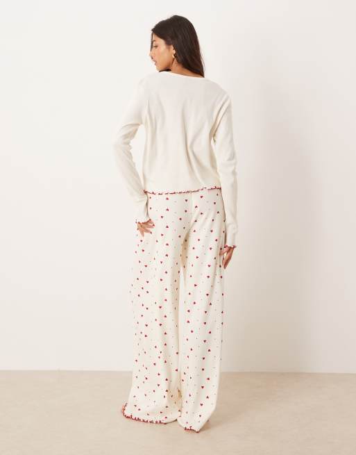 ASOS DESIGN - Ensemble de pyjama avec gilet boutonné et pantalon - Imprimé cœur, 4 de 4