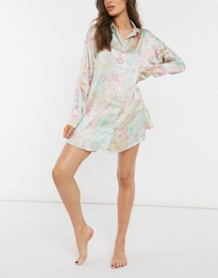 Pyjamas Ensemble de pyjama chemise et short long en satin marbré de qualité supérieure - Multicolore