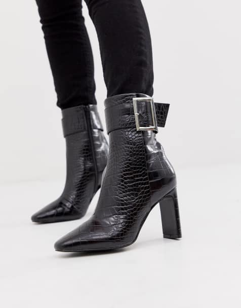ASOS DESIGN – Entourage – Hohe Stiefeletten in Kroko-Schwarz mit Schnalle