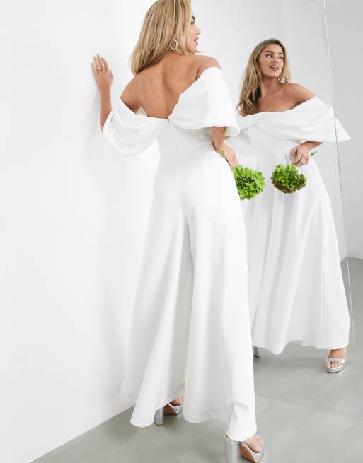 ASOS DESIGN Erin Combinaison de mariage drap e paules d nud es Blanc