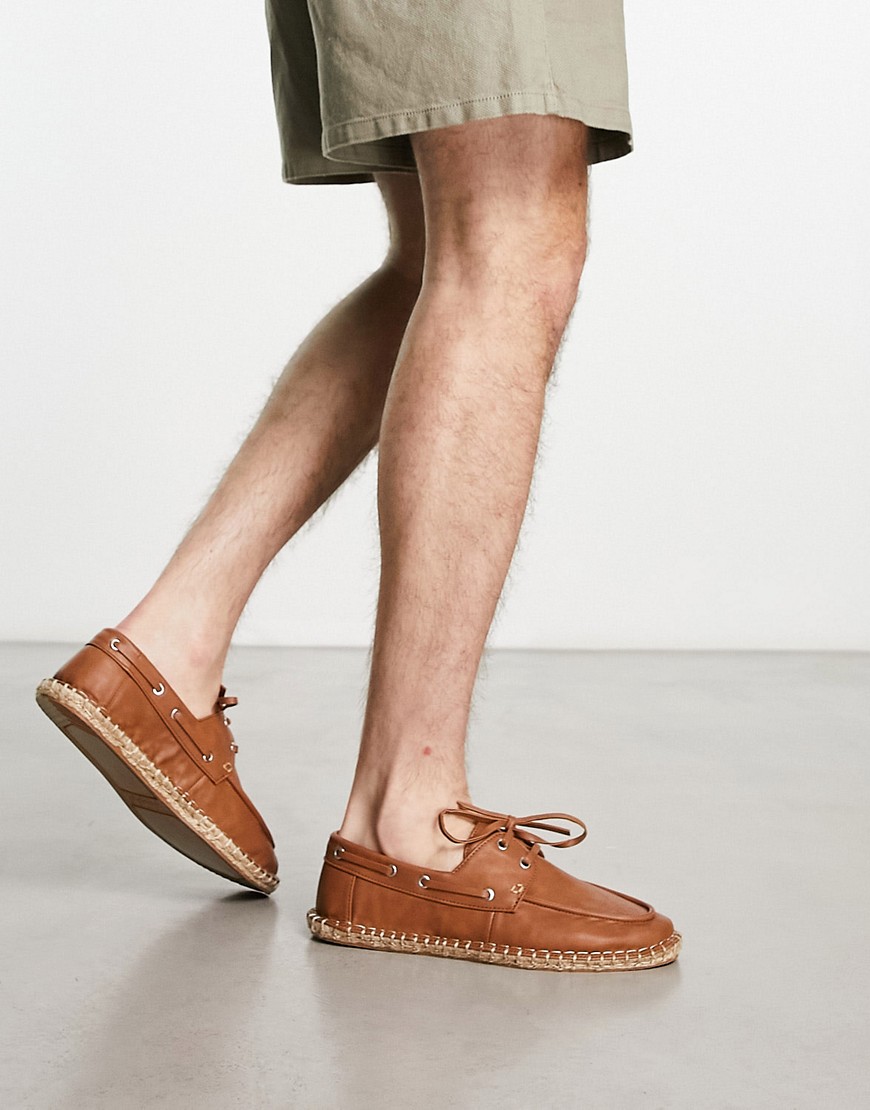 espadrille boat shoes in tan faux leather-Brown