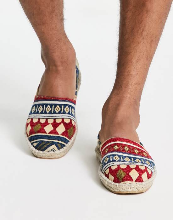 https://images.asos-media.com/products/asos-design-espadrilles-in-aztec-print/201551037-2?$n_550w$&wid=550&fit=constrain