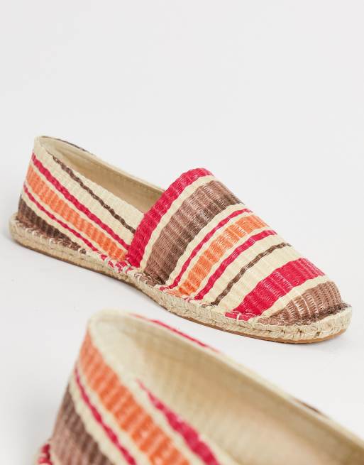 ASOS DESIGN – Espadrilles in Rot und Naturton, Flechtoptik, 2 von 4