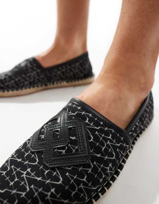 ASOS DESIGN Espadrilles in Schwarz mit Webmuster