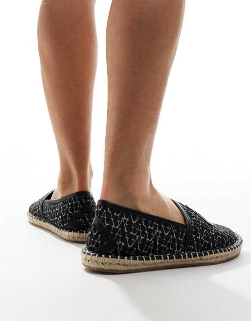 ASOS DESIGN Espadrilles in Schwarz mit Webmuster ASOS