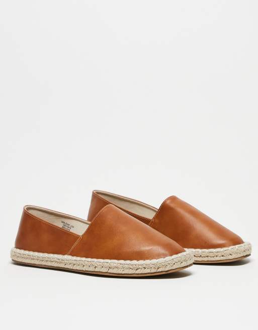 ASOS DESIGN espadrilles in tan, 3 of 4