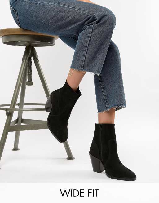 ASOS Design - Espresso - Bottines souples en daim style western pointure large