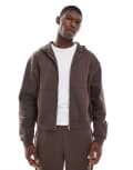 [ASOS DESIGN] ASOS DESIGN essential boxy oversized zip through hoodie in brown XS Bracken