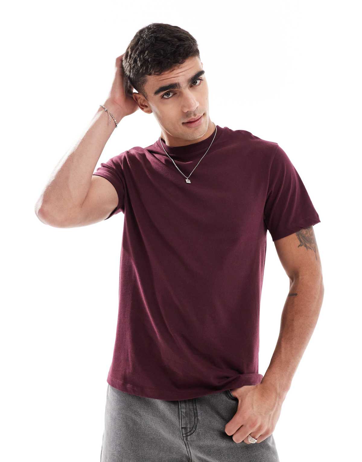ASOS DESIGN essential crew neck t-shirt in burgundy