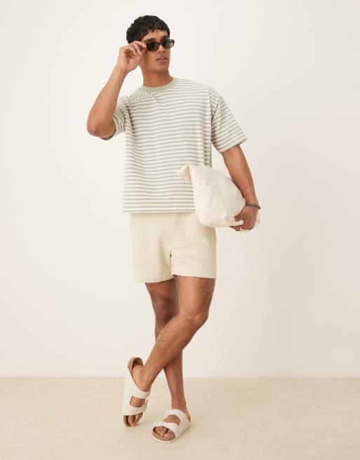 ASOS DESIGN – Essential – Dopasowane beżowe szorty 