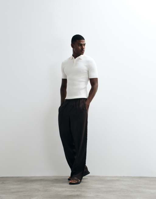 ASOS DESIGN – Essential – Fein geripptes Muskelshirt in Wollweiß mit Polokragen, 2 von 5