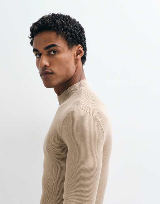 ASOS DESIGN Essential Feinstrick-Pullover mit Mikrorippstruktur, Muskelshirt-Passform und Rollkragen in Beige - Hellbraun, 5 von 5
