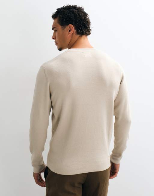 ASOS DESIGN Essential leichter Strickpullover mit Rundhalsausschnitt in Stone, 4 von 5