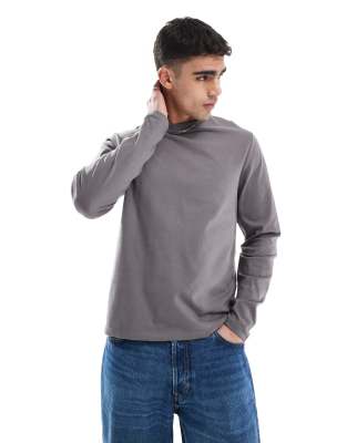 ASOS DESIGN essential long sleeve t-shirt with crew neck in charcoal 