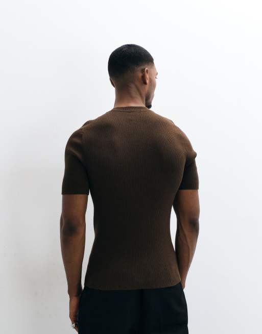 ASOS DESIGN - Essential - Maglia girocollo attillata marrone a costine, 5 di 5