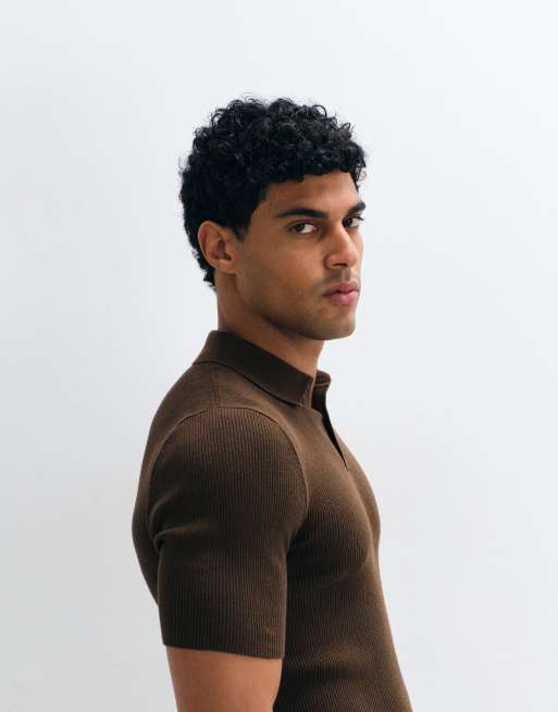 ASOS DESIGN Essential muscle-fit fine-rib knit polo in brown, 3 of 5