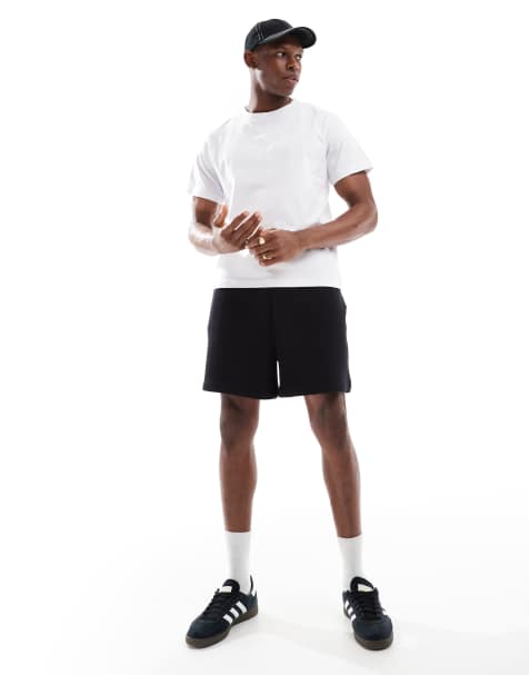 ASOS DESIGN essential oversized shorts in black  - view 1