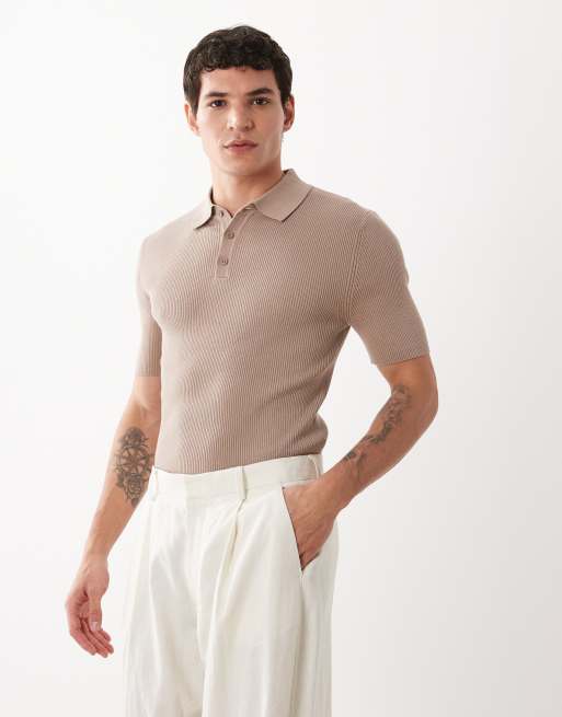 ASOS DESIGN - Essential - Polo attillata a maniche corte in maglia color talpa