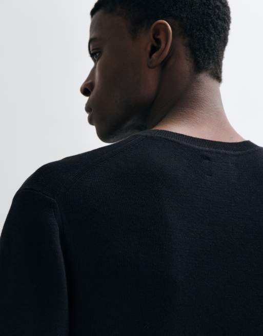 ASOS DESIGN essential tunnstickad tröja med rund halsringning i svart, 2 av 5